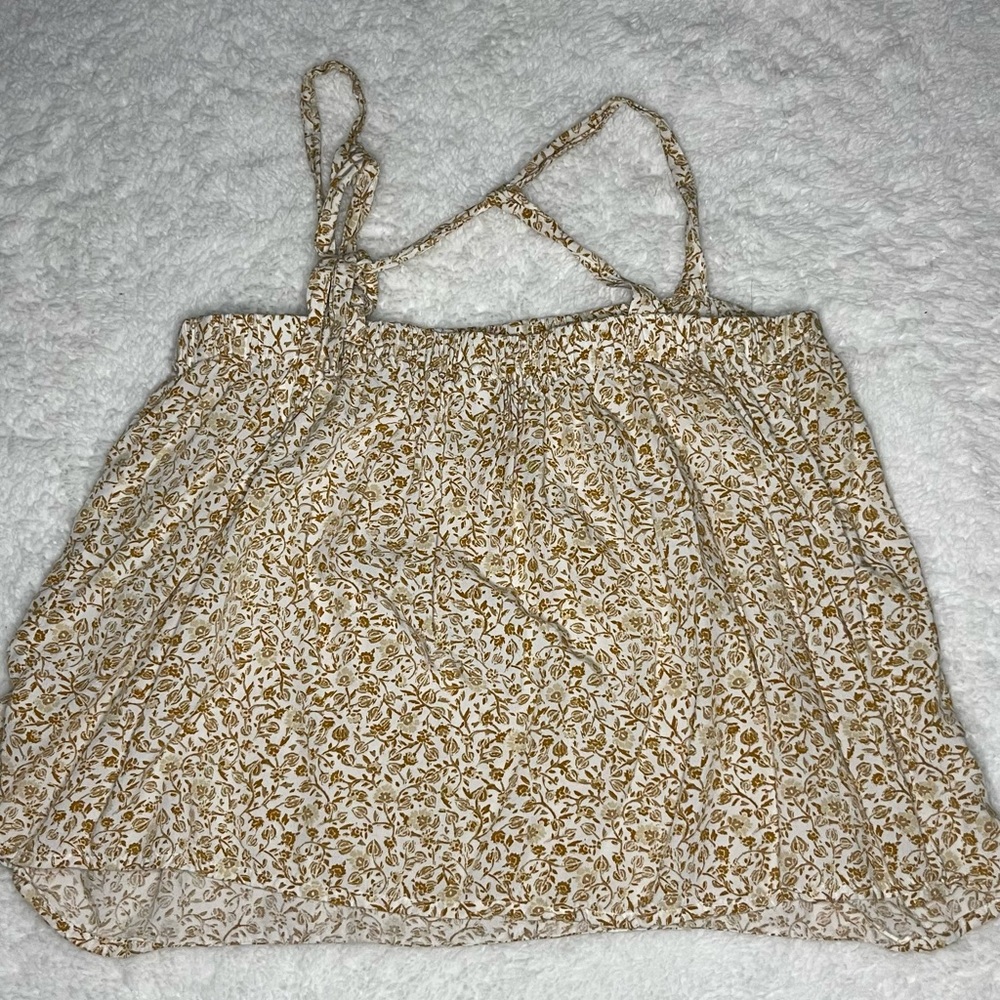 Title:Old navy sleeveless tie back blouse gold floral top, Size: S